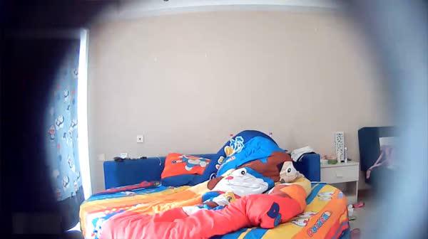 精品宾馆偷拍白嫩性感的高颜值大奶美女被强壮纹身男专挑高难度动作爆插_皮肤雪白_逼毛旺盛_叫的淫荡_国语